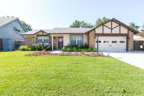 9432 40th St, Tulsa, OK 74145-3716