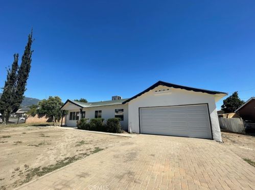 3991 June St, San Bernardino, CA 92407-6036