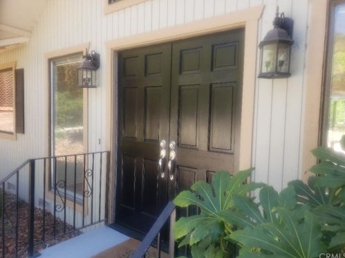 18670 Maple Leaf Ct, Middletown CA  95467-8528 exterior