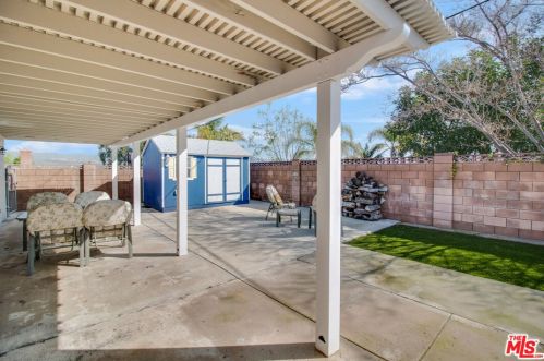 840 Moffatt Cir, Simi Valley CA  93065-5633 exterior