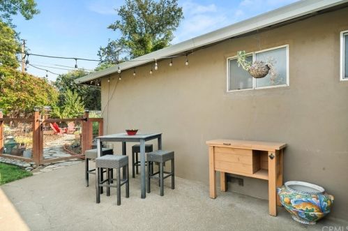 2584 White Ave, Chico CA  95973-0621 exterior