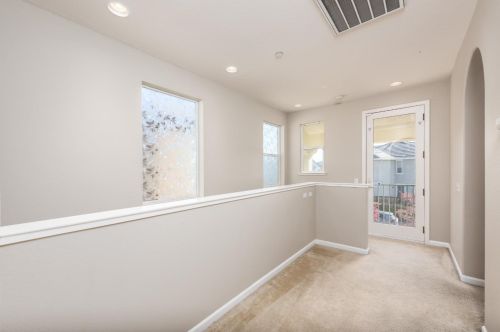 9950 Macabee Ln, Elk Grove CA  95757-2551 exterior