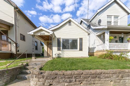 2733 Alexandria Ave, Covington, KY 41015-1006