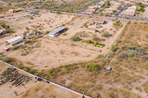 27035 35th Ave, Phoenix AZ  85083-8651 exterior