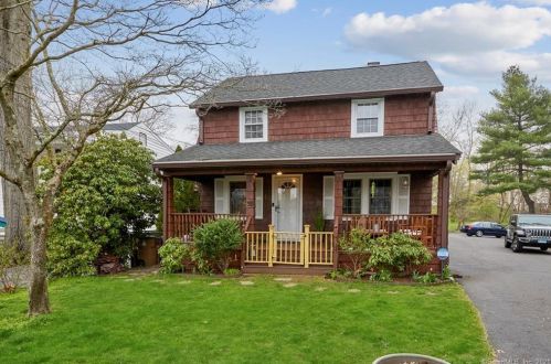 38 Windsor Rd, Stamford, CT 06905-4241