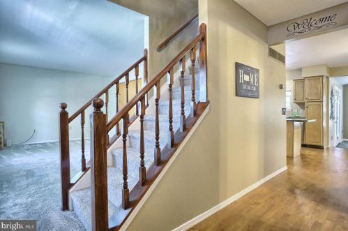 564 Blanchester Rd, Harrisburg PA 17112-2264 exterior