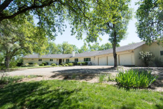 9735 Sunnywood Dr, Millville, CA 96062-9514
