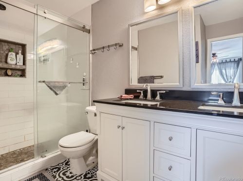 6064 Yakima St, Denver CO  80015-6654 exterior