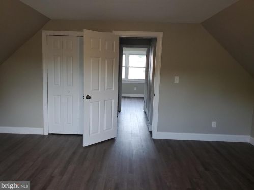 28 Buckingham Dr, Willingboro NJ  08046-1623 exterior