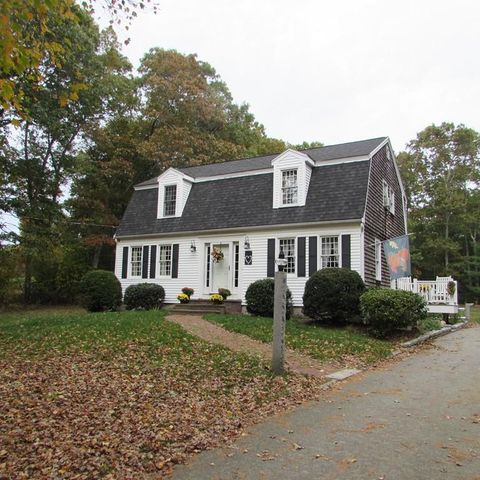 164 Aldana Rd, Halifax, MA 02338-1047