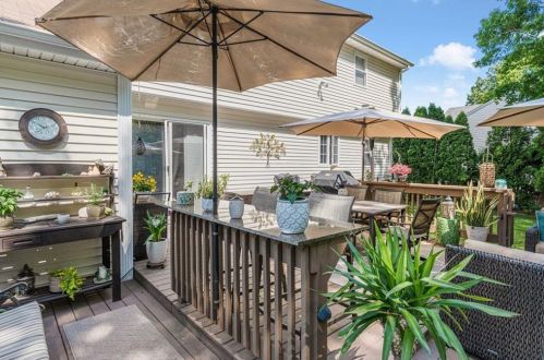 43 Ginger Trl, Coventry RI 02816-8262 exterior