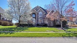 1309 Isleworth Dr, Louisville, KY 40245-5253
