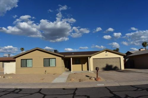 9219 52nd Ave, Glendale, AZ 85302-3408