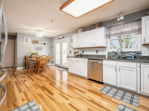 576 Scioto Meadows Blvd, Darbydale OH  43123-8660 exterior