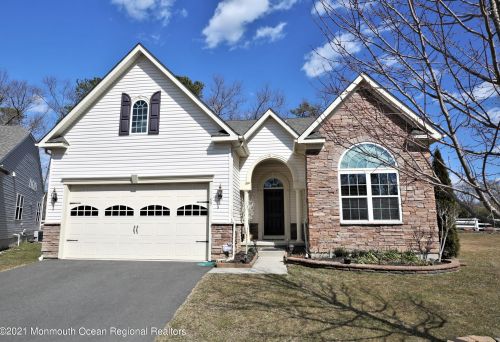 59 Forsgate Way, Lakewood, NJ 08701-3873