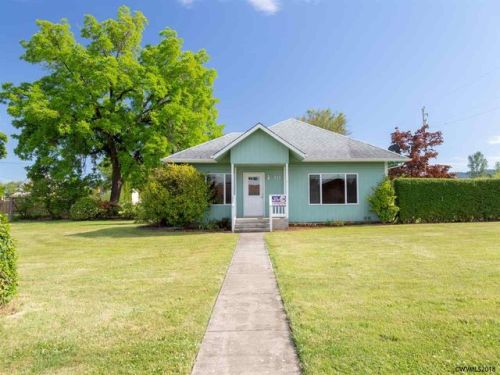 686 Orchard St, Alpine, OR 97456-9411