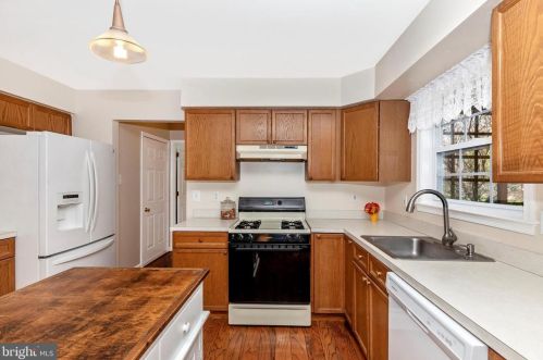 309 Williams Cir, Collegeville PA  19473-2344 exterior