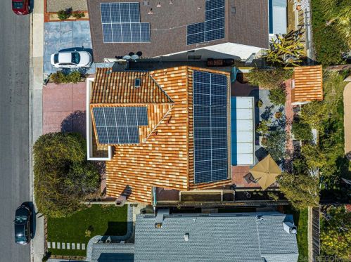 11225 Westonhill Dr, San Diego CA  92126-1447 exterior