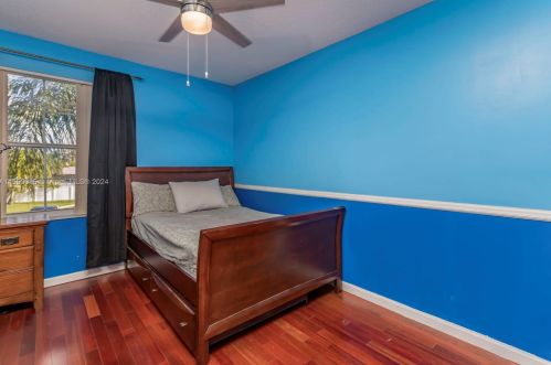 17396 21 St, Hollywood FL 33024-3215 exterior