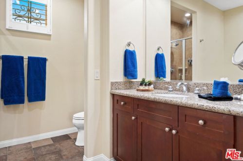 48867 Legacy Dr, La Quinta CA  92253-7114 exterior