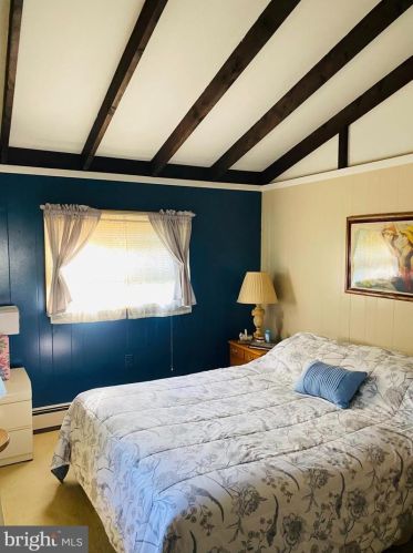 1001 Beach Blvd, Lacey NJ  08731-4726 exterior