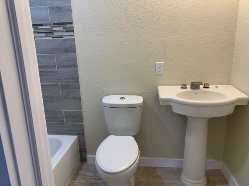 1901 May St, Fort Worth TX 76110-5339 exterior