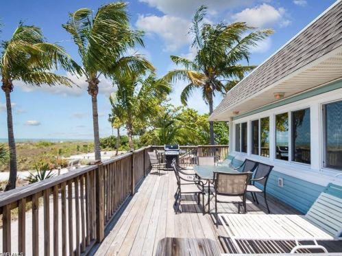 6000 Gulf Rd, Fort Myers Beach FL  33931-4315 exterior