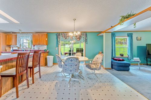 172 Sherwood Dr, Verona PA  15147-3318 exterior