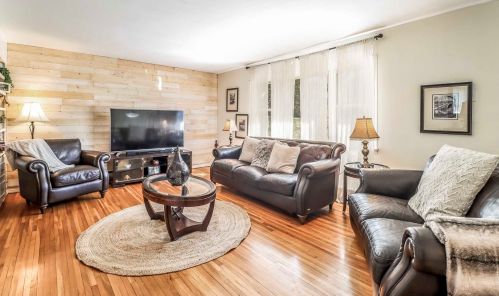 54 Mayfair Rd, Poughquag NY  12570-5012 exterior