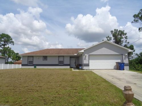 3802 19th St, Lehigh Acres, FL 33976-3354