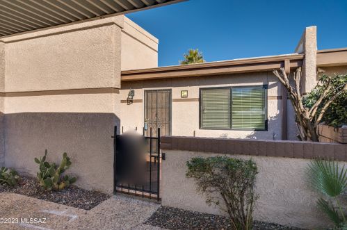 3732 3rd St, Tucson, AZ 85707-3822