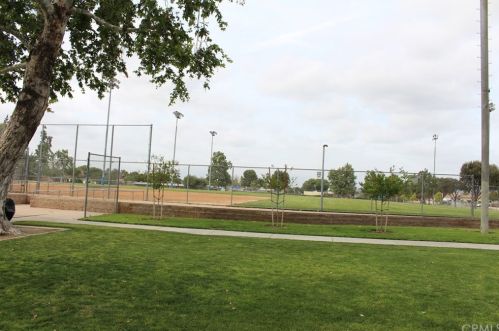 9765 Alburtis Ave, Whittier CA  90670-3240 exterior