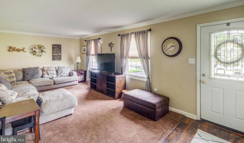 112 Evergreen Rd, Stratford, NJ 08084-1904