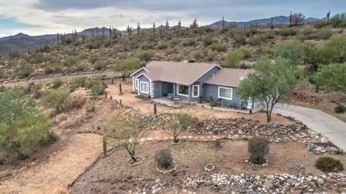 33620 Ridgeway Rd, Black Canyon City, AZ 85324-8707