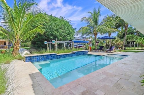 27232 J C Ln, Bonita Springs, FL 34135-4315