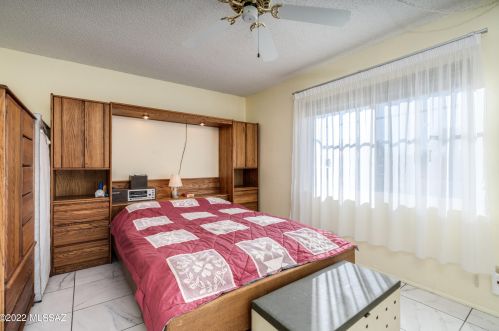 263 Abrego Dr, Green Valley AZ  85614-1504 exterior