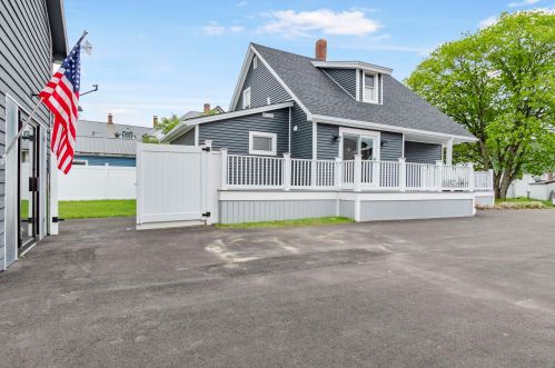 13 Merrill St, Columbia NH  03576-3136 exterior