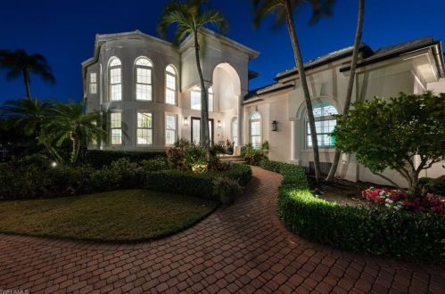 1480 Gulfstar Dr, Naples, FL 34112-6402