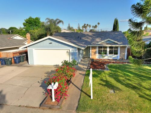 8140 Lobata St, Citrus Heights, CA 95610-0662