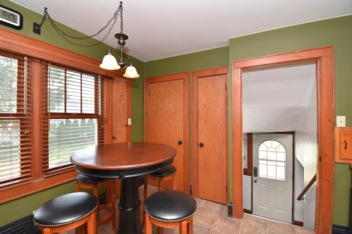 4145 92, Milwaukee WI 53228-2131 exterior