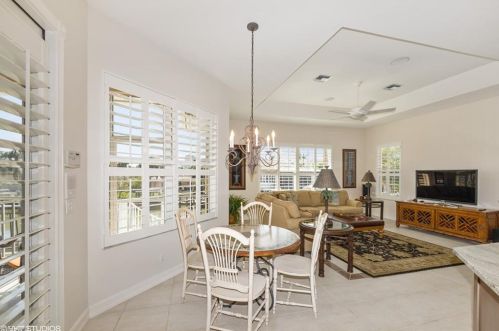 446 Bayside Ave, Naples FL 34108-2314 exterior