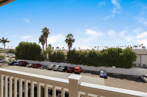 3030 Suncrest Dr, San Diego CA  92116-1500 exterior