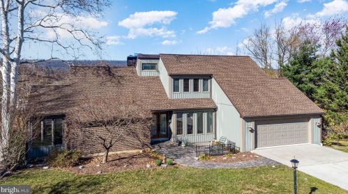 2134 Sycamore Dr, Harrisburg, PA 17112-1531