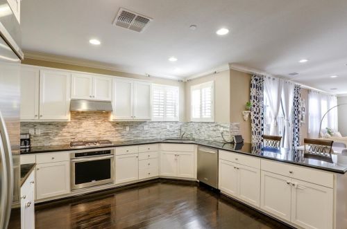 6295 Church St, Gilroy CA  95020 exterior