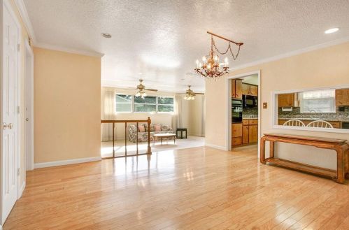 4810 Ferncreek Ave, Orlando FL  32806-7835 exterior
