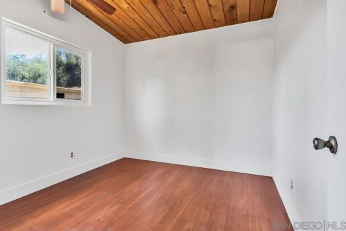 1105 Bittern St, San Diego CA 92114-2513 exterior