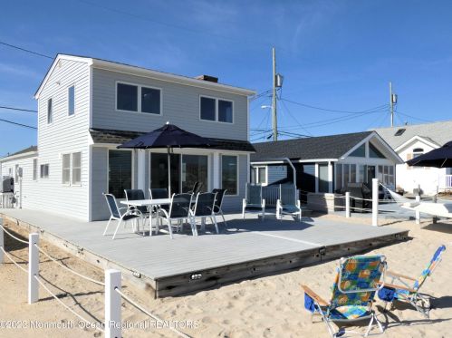 3168 Ocean Rd, Lavallette, NJ 08735-1831