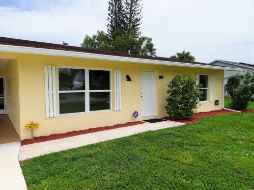 139 Doreen St, Fort Pierce, FL 34983-1533