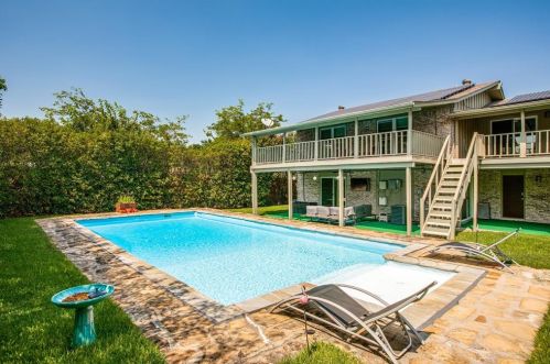 7 Justin Ct, Richardson TX  75081-2538 exterior