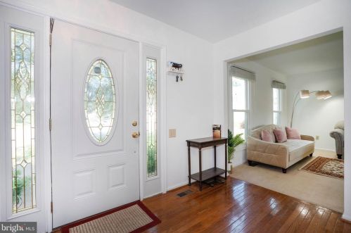 1 Glacier Ct, Bear DE  19701-1779 exterior